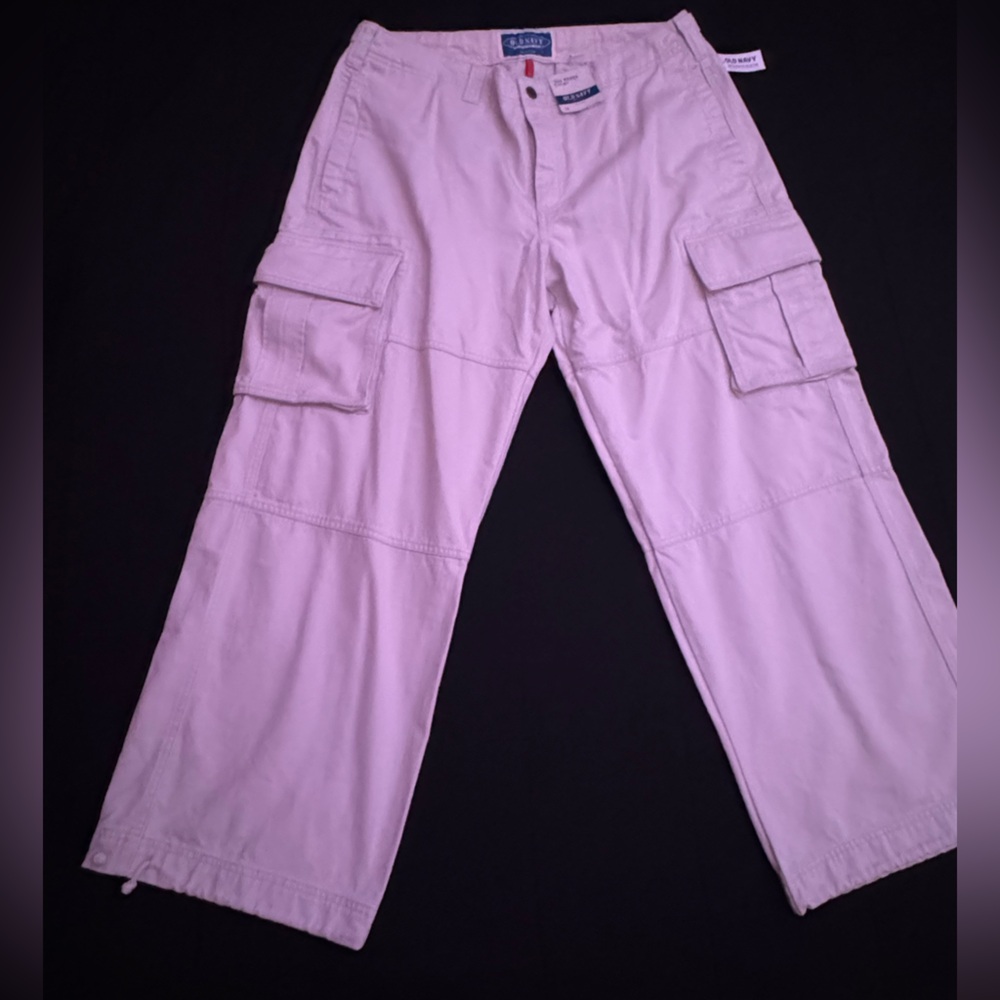 Old Navy Cream Cargo Pants